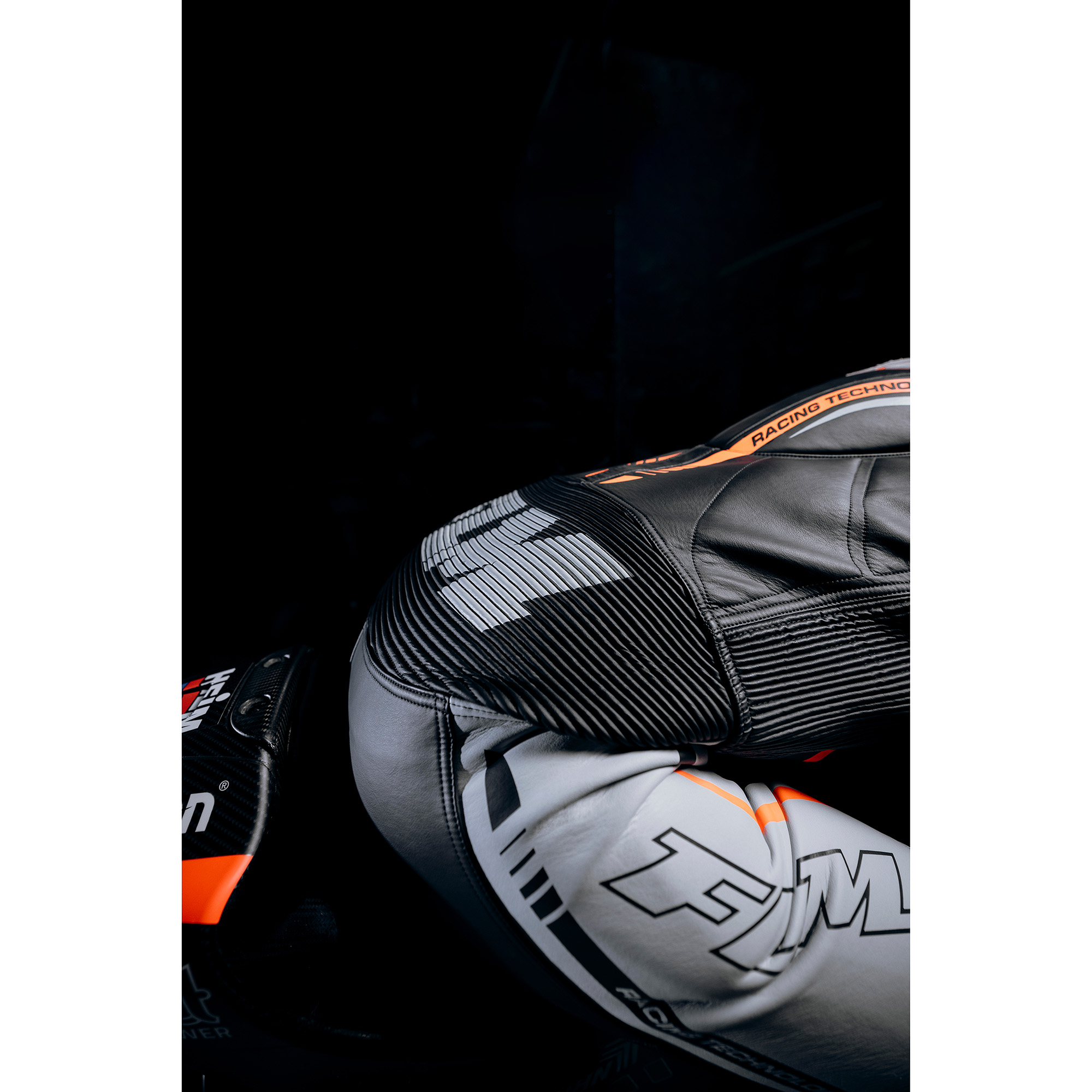 FLM-Le Mans GP Racingkombi 1-tlg. schwarz/rot-1207371999002