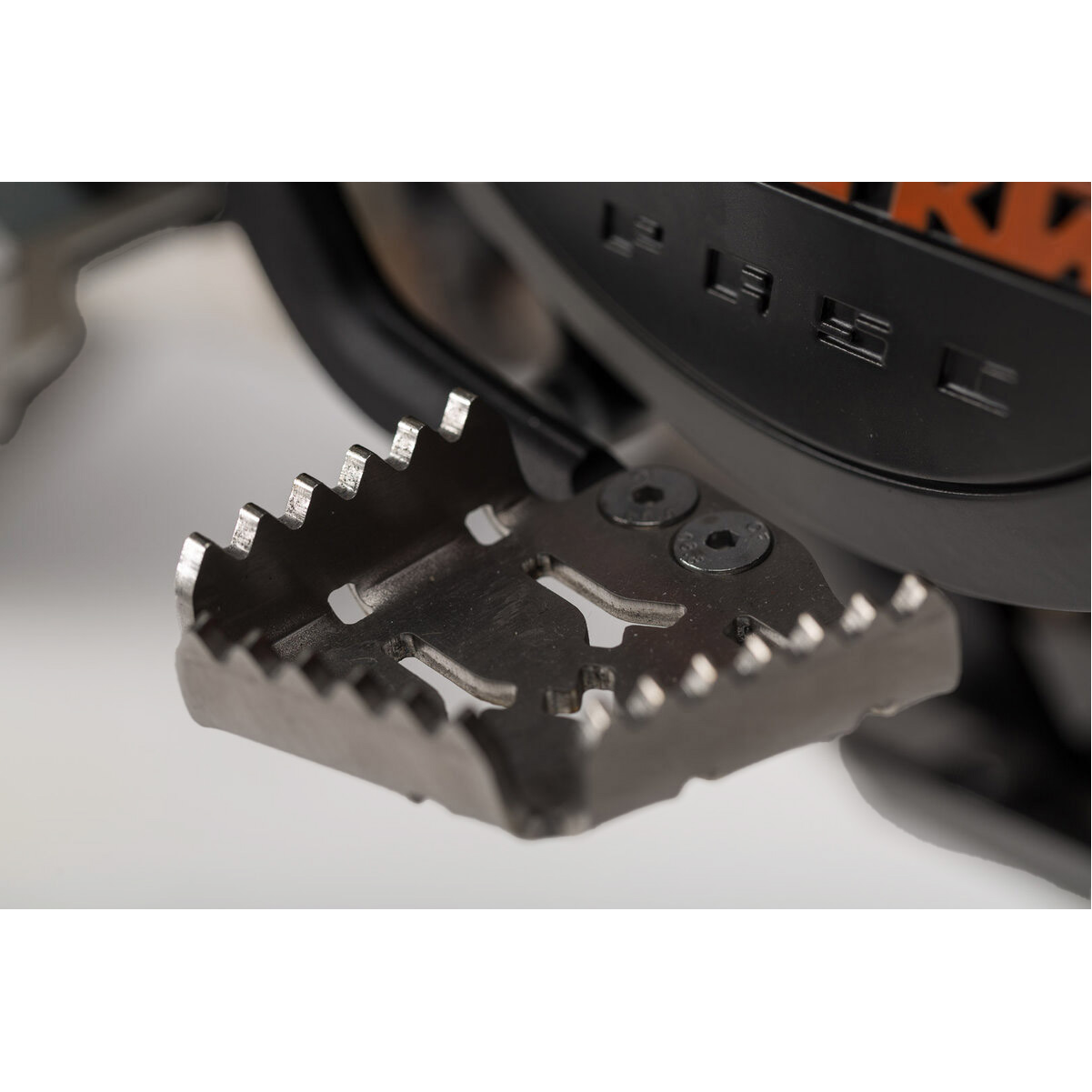 SW-MOTECH-Fussbremshebelverbreiterung-0001432049000000