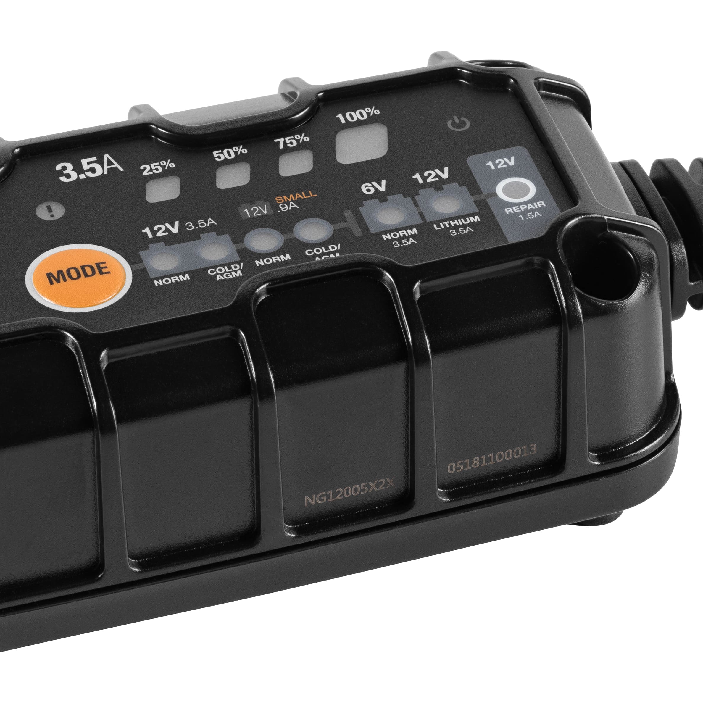 Hi-Q Tools-Batterieladegerät PM3500, 6/12V 3,5A, für Blei-Säure+Lithium-5728021184000912