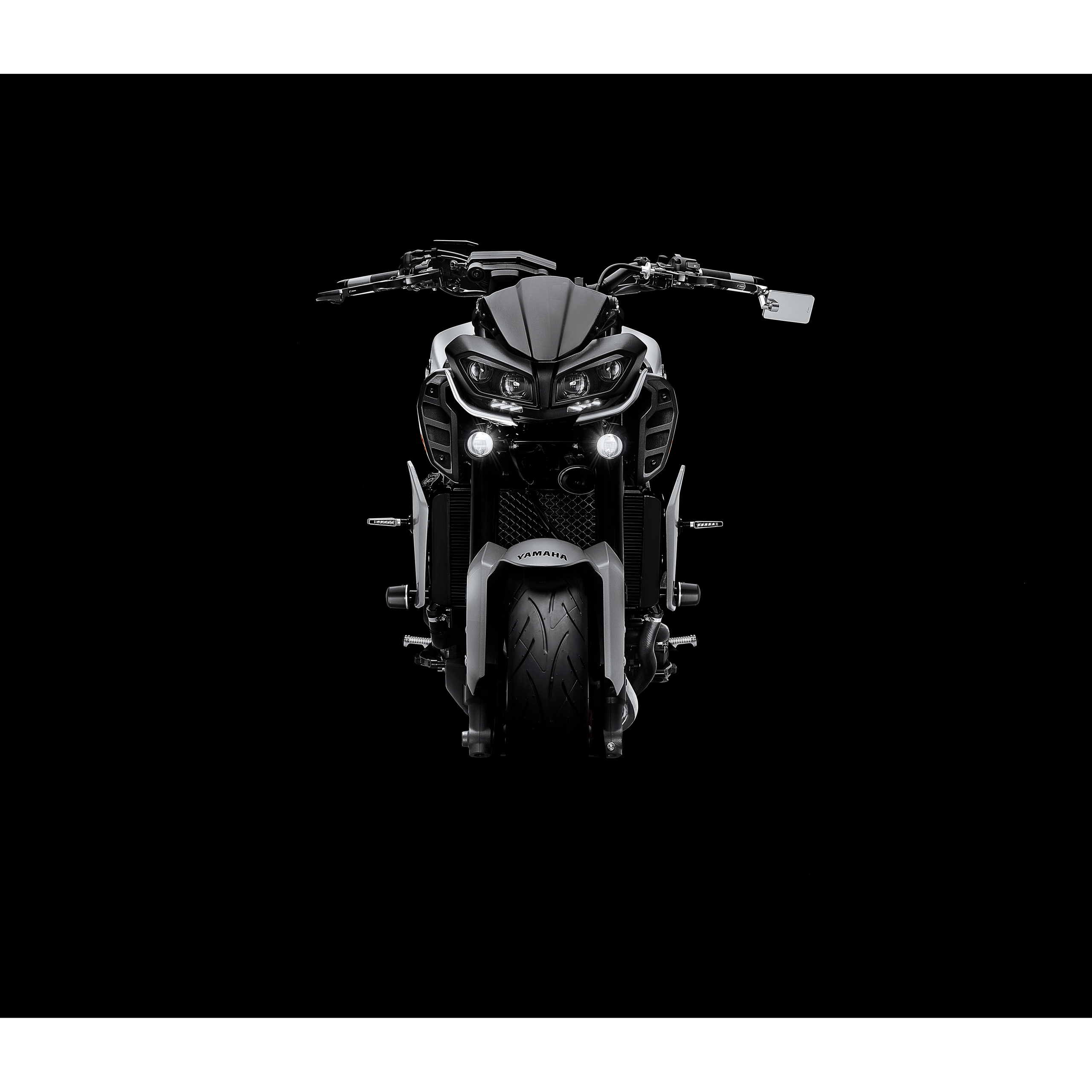 Rizoma-Windschild Polycarbonat ZYF032B an Yamaha MT-09 2017- getönt-5691421135010160