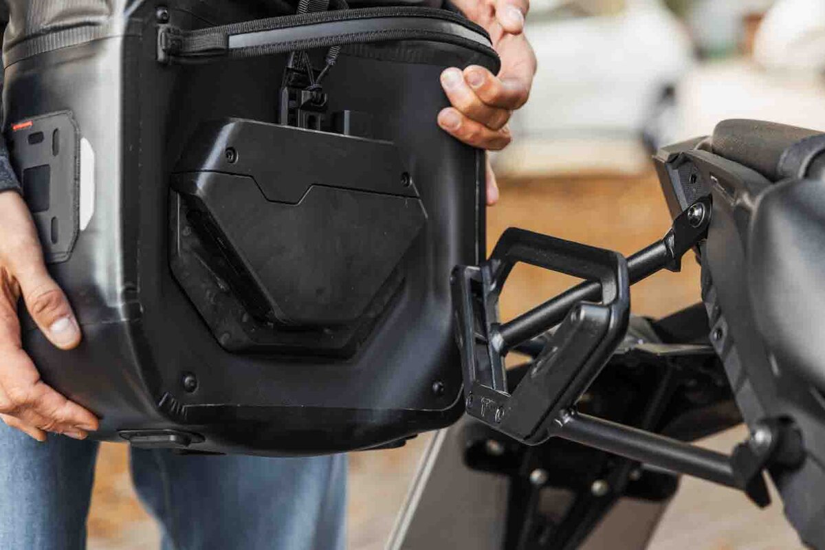 SW-MOTECH-Seitentasche WP für V-Loc 11 Liter-0002216197000000