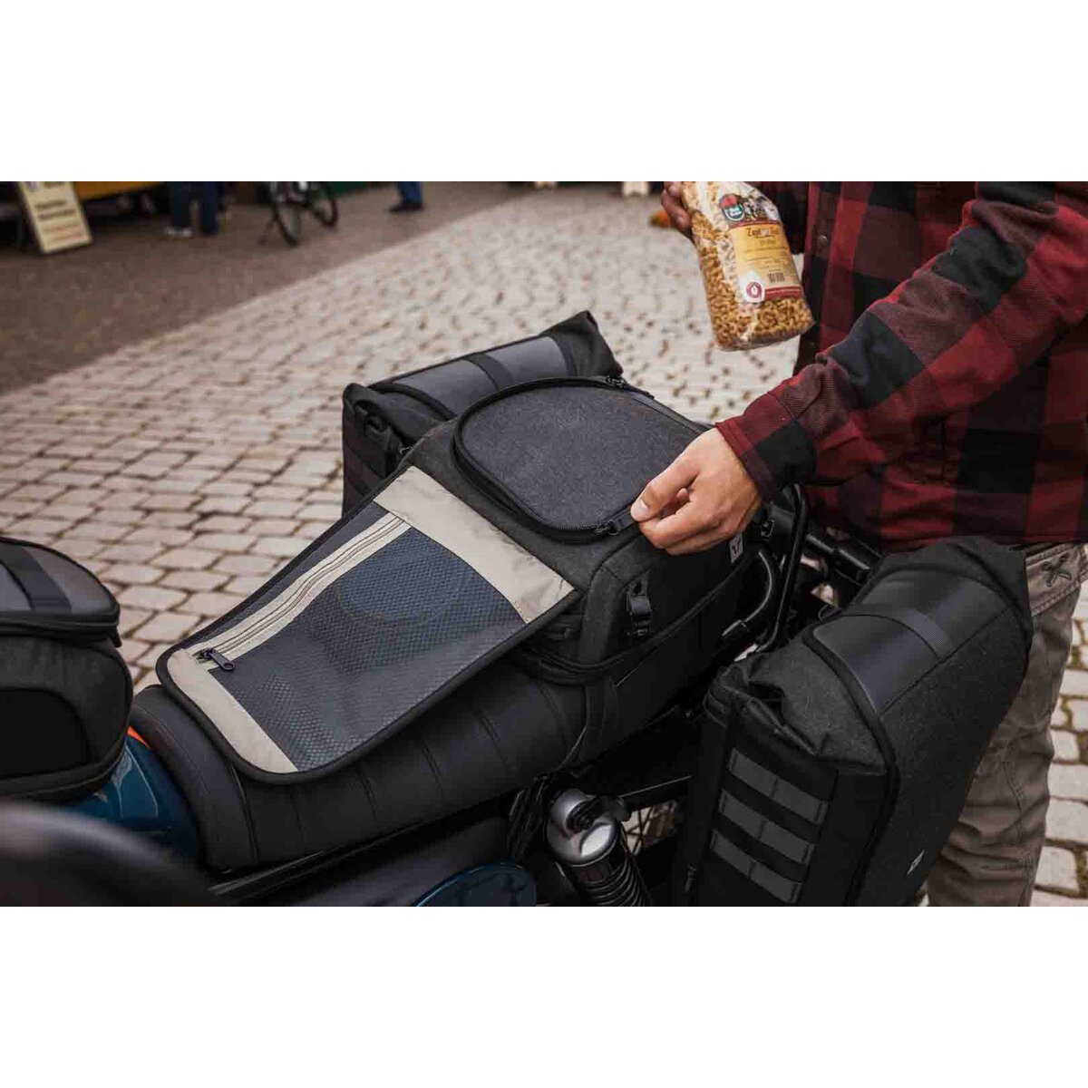 SW-MOTECH-Hecktasche Legend Gear LR3 schwarz 6-12 Liter-0002212212000000