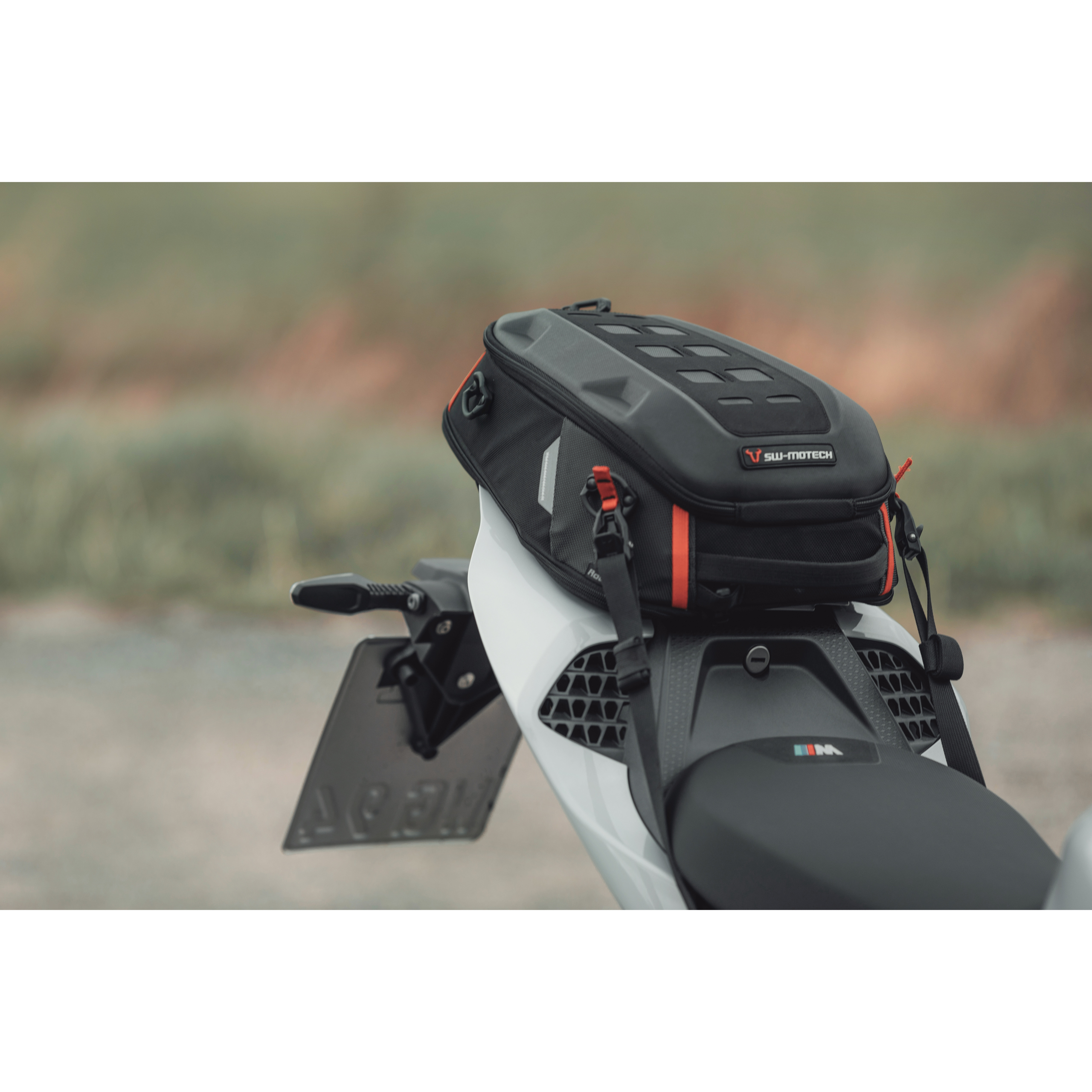 SW-MOTECH-Hecktasche Roadpack PRO 8-14 Liter Stauraum-5737621212000130