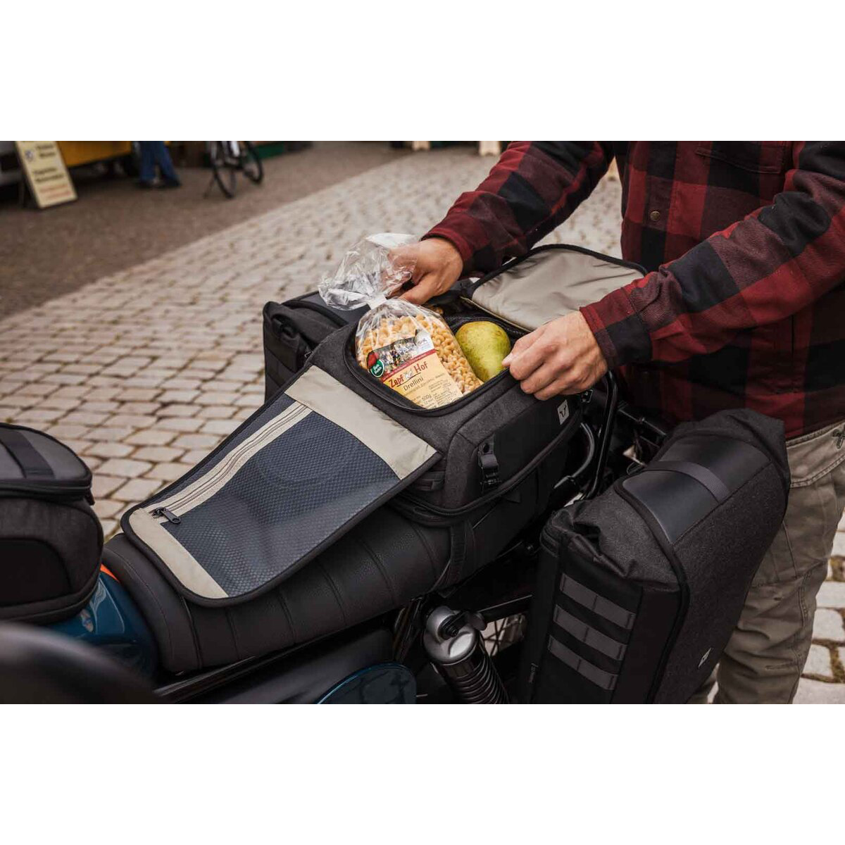 SW-MOTECH-Hecktasche Legend Gear LR3 schwarz 6-12 Liter-0002212212000000