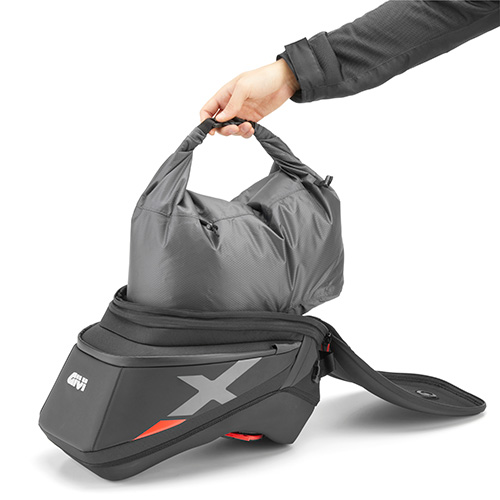 Givi-Tanklock Tankrucksack XL04B X-Line 15-20 Liter-5745731000000000