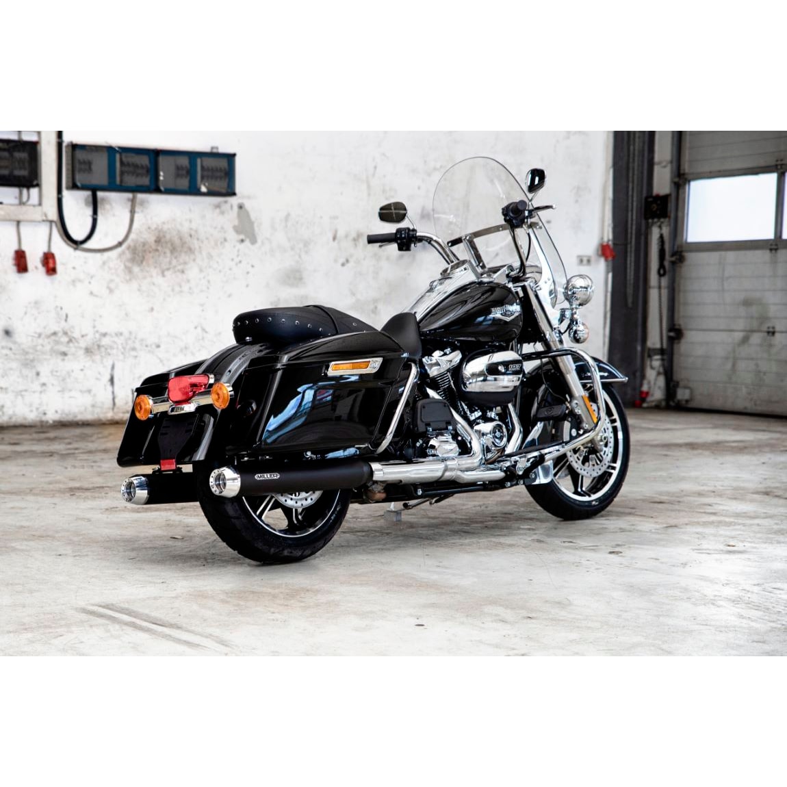 Miller Exhaust Auspuff Paar Tapered schwarz/poliert für Touring 2021-2024 - Motorradteile & Ersatzteile - Auspuff