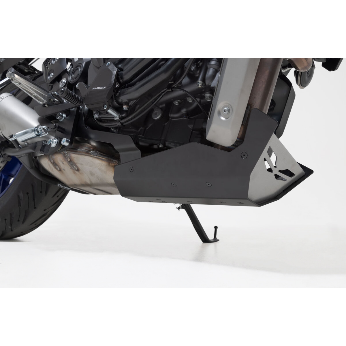 SW-MOTECH-Bugspoiler Alu schwarz für MT-07/Tracer 7/XSR 700/XT-5742601120000001