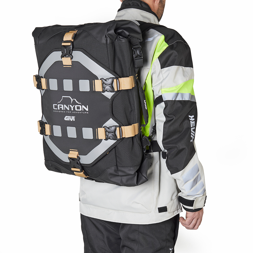 Givi-Hecktasche/Rucksack GRT726-0001504212000000