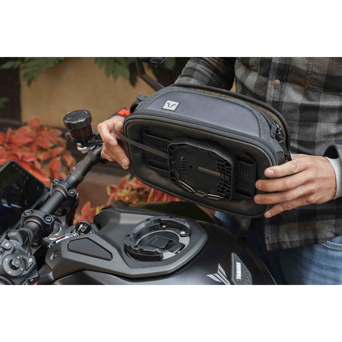 SW-MOTECH-Tankrucksack Quick-Lock PRO Legend Gear LT4 4-6 Liter schwar-0002218218000000