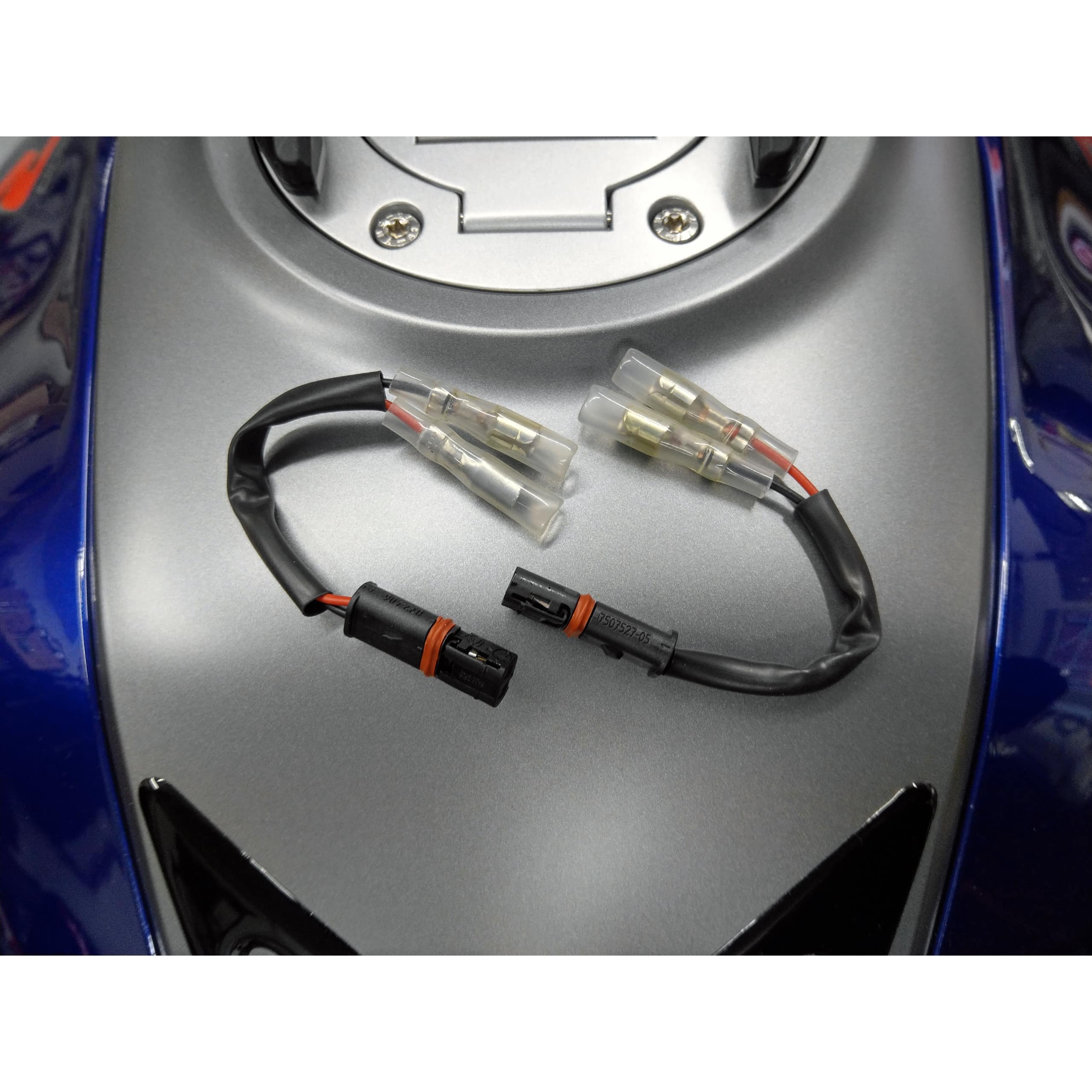 Rizoma Adapterkabel für Blinker an OEM-Stecker EE078H für BMW - Motorradteile & Ersatzteile - Beleuchtung