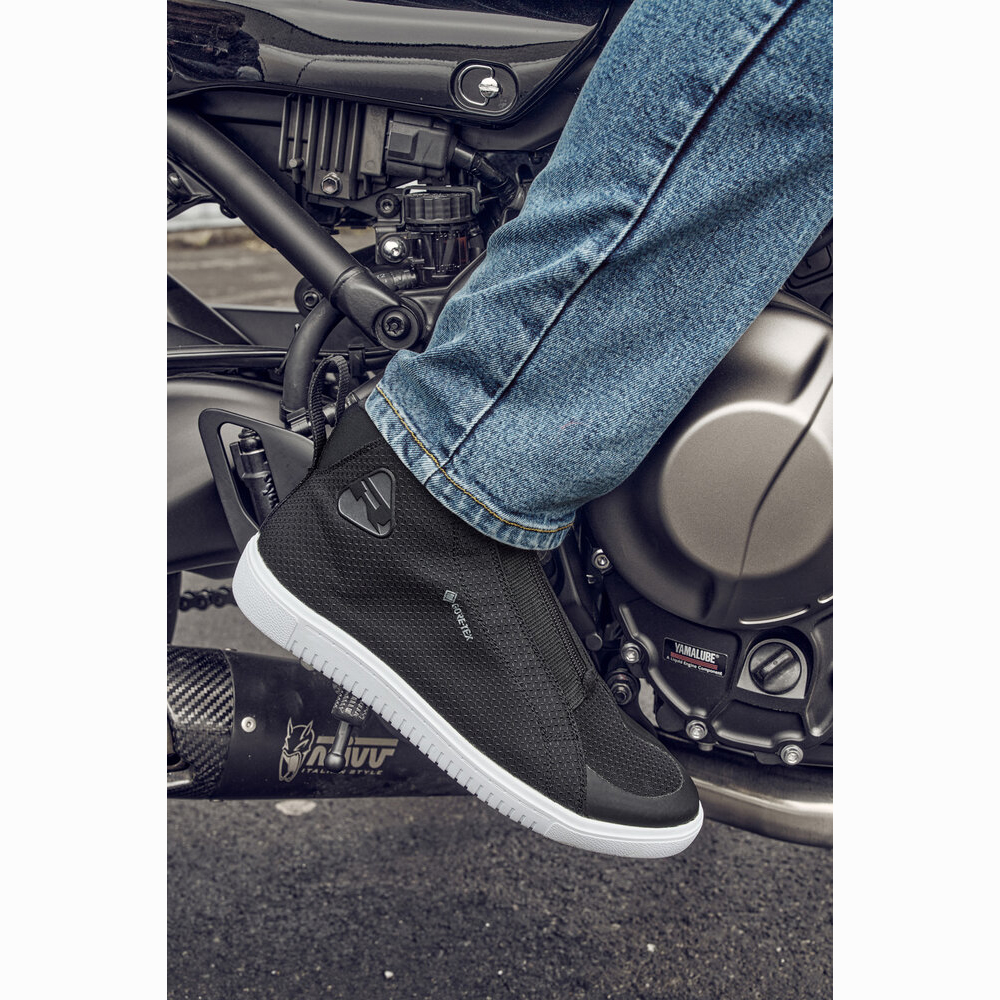 Richa-Cosmic GTX Damen Sneaker schwarz/schwarz 42-0001907999043742