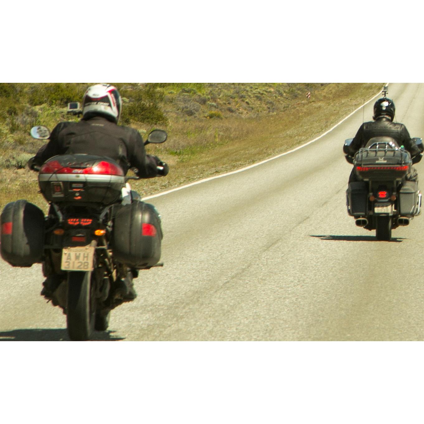 Ellr-Bike Tracker You´ll Never Ride Alone-5732711179007010