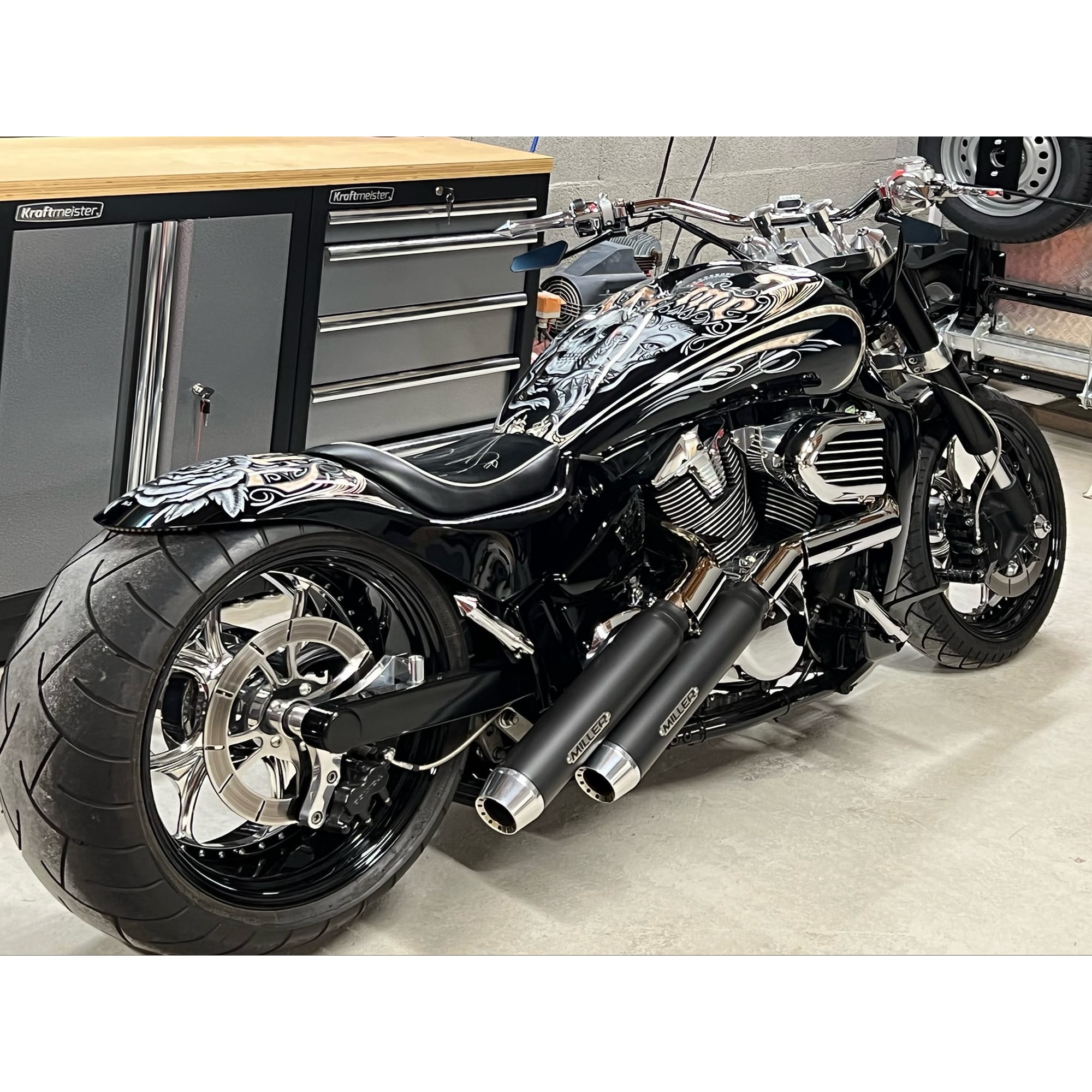 Miller Exhaust Auspuff 2-2 mit Kat down Tapered schwarz/poliert für M/VZR - Motorradteile & Ersatzteile - Auspuff