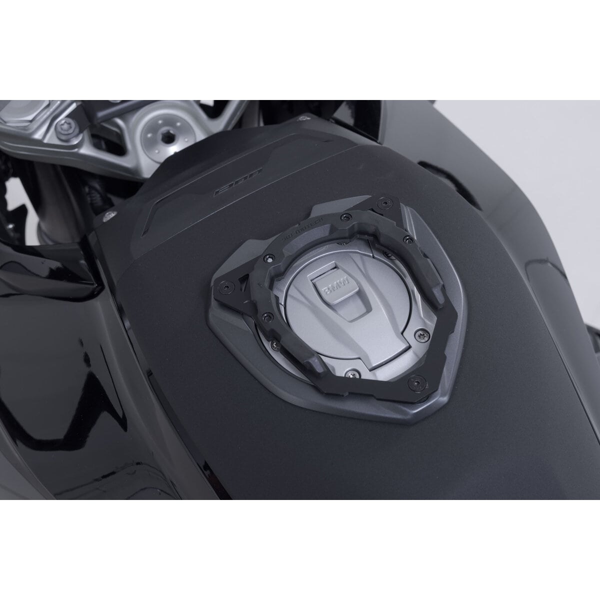 SW-MOTECH Tankring QUICK-LOCK PRO TRT.00.787.34400/B für BMW R 1300 R/ - Motorradzubehör - Motorradgepäck