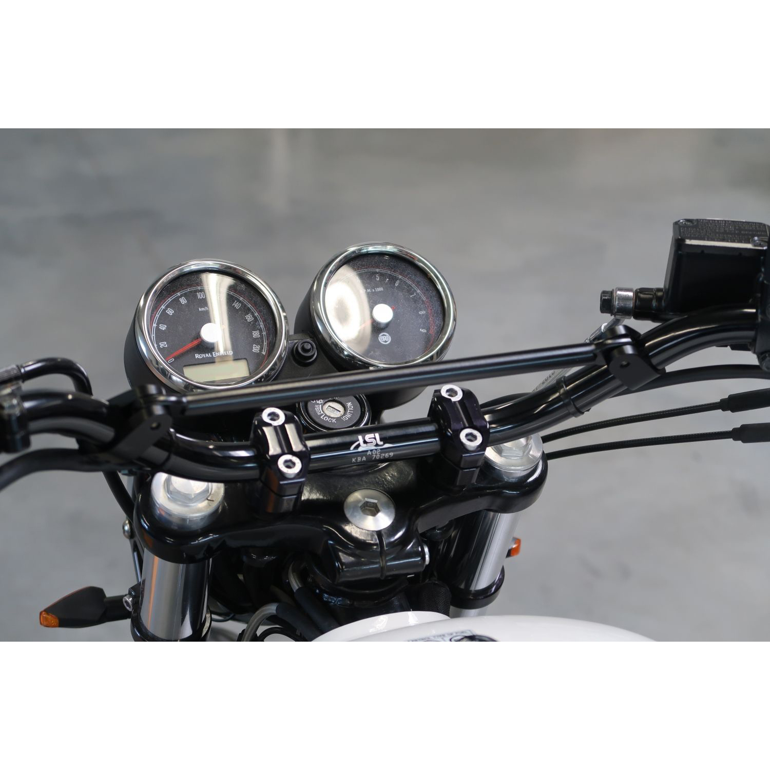 LSL handlebar cross-bar 2-piece black