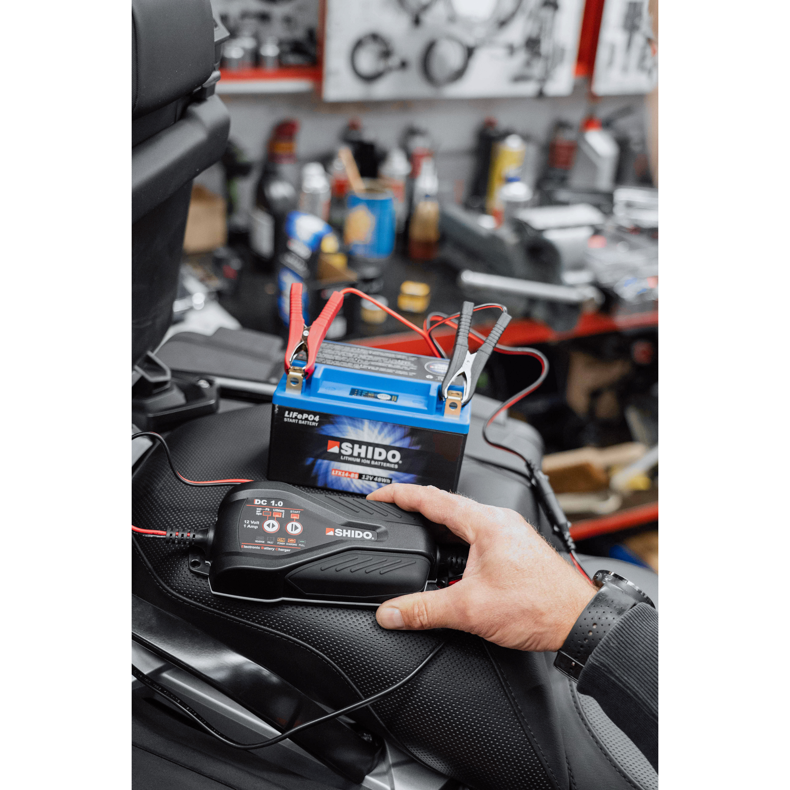 Shido-Batterieladegerät Dual Canbus 1A schwarz für Lithium+Säure-5750071184001050