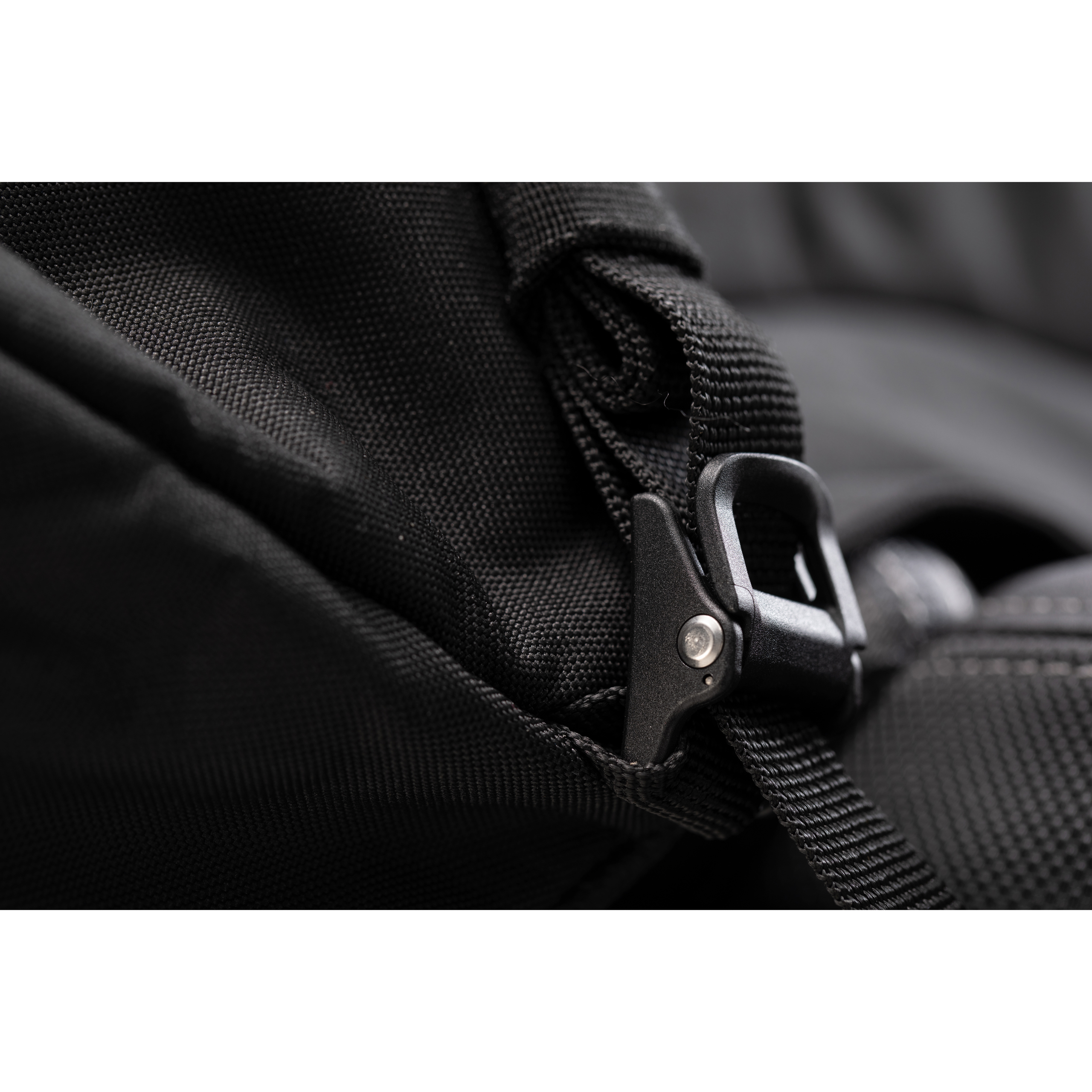 SW-MOTECH-Hecktasche ION L  50 Liter Stauraum-5733861212001530