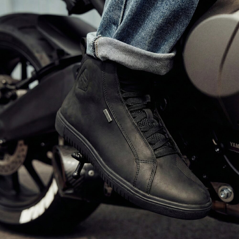 Richa-Logan GTX Sneaker schwarz 45-0001905999001745