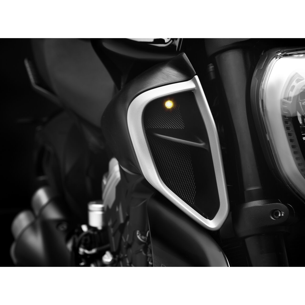 Rizoma-LED Blinkerpaar Light Unit Ø12mm M6-5736091020000000