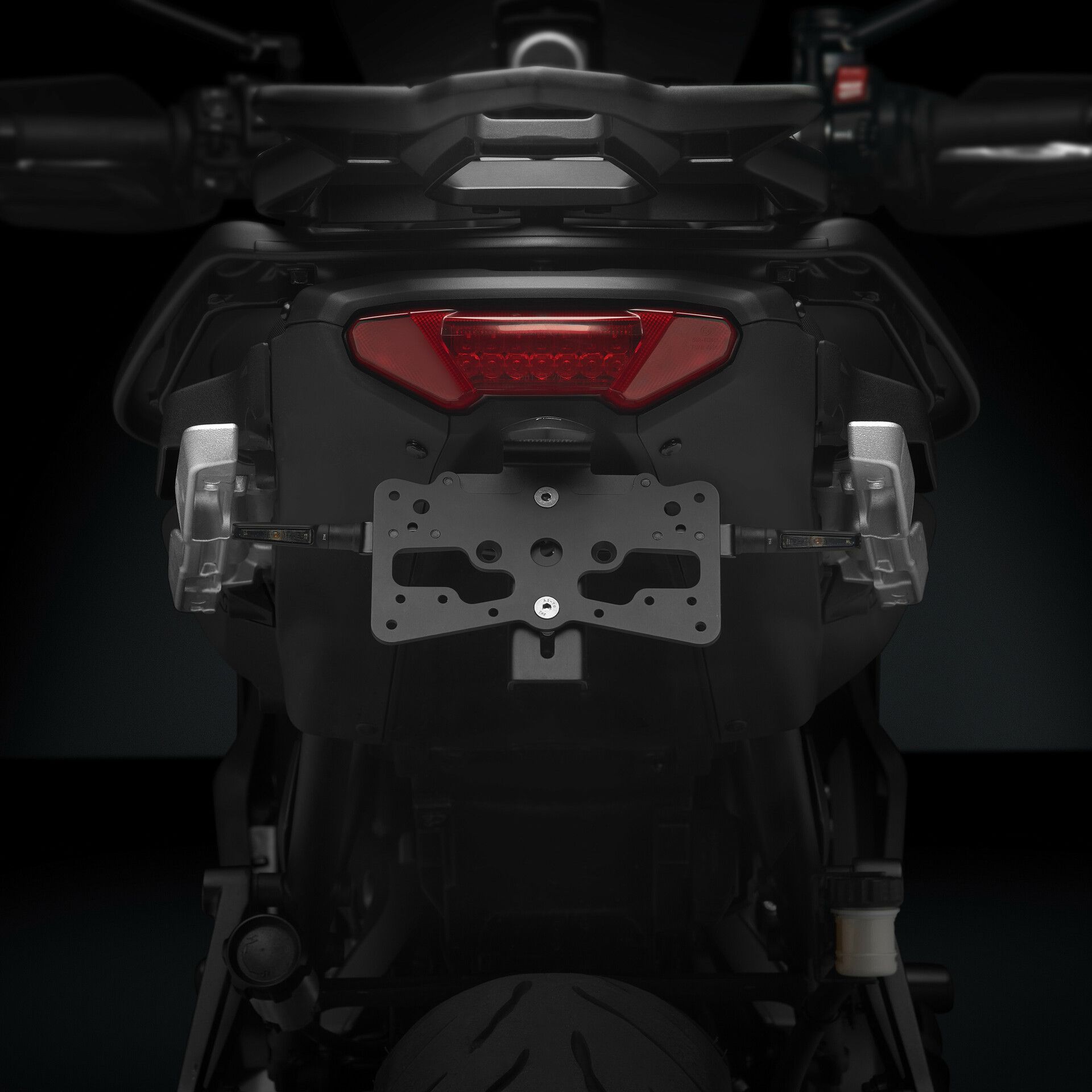 Rizoma-Kennzeichenhalter Fox PT234B für Yamaha Tracer 9 /GT/* 2021--5669701344001003