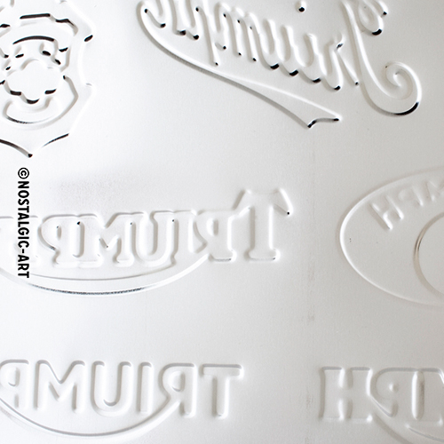 Nostalgic-Art-Blechschild 30 x 40 cm Triumph - Logo Evolution-5743071207000206