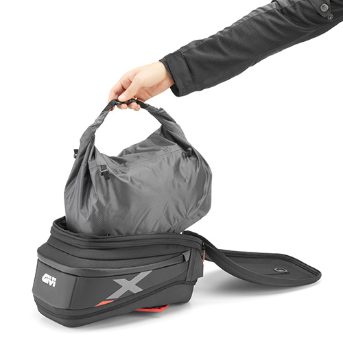 Givi-Tanklock Tankrucksack XL06B X-Line 15-20 Liter-5745751000000000