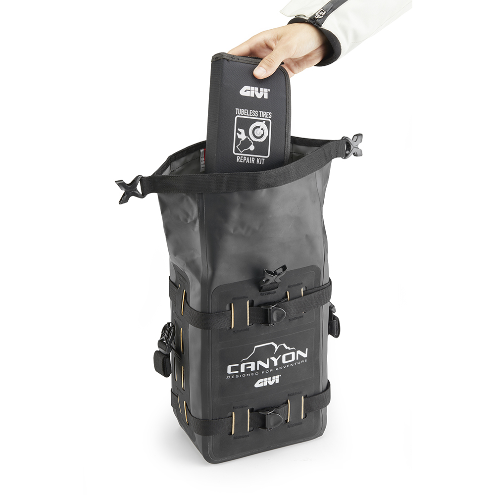 Givi-Cargotasche wasserdicht GRT722B Canyon 8 Liter-5745621210000000