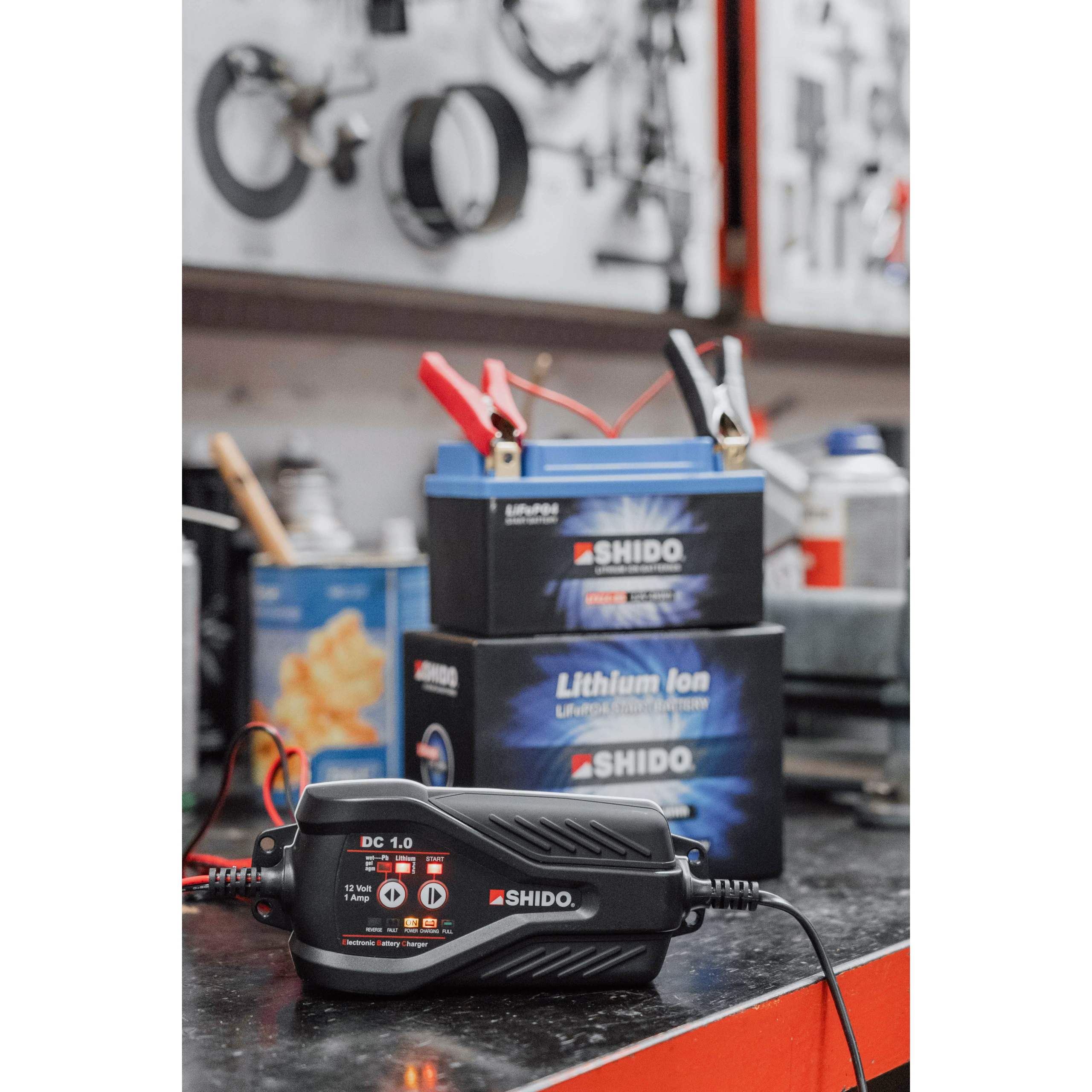 Shido-Batterieladegerät Dual Canbus 1A schwarz für Lithium+Säure-5750071184001050