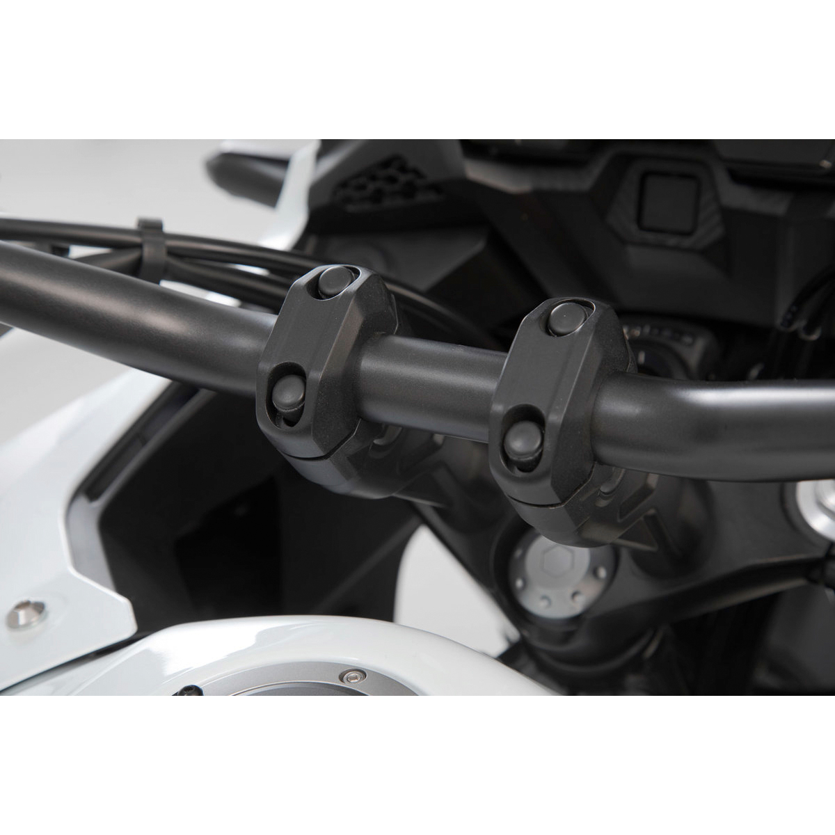 SW-MOTECH-Lenkererhöhung AB für 28mm Lenker um 20mm schwarz-5708831085030130
