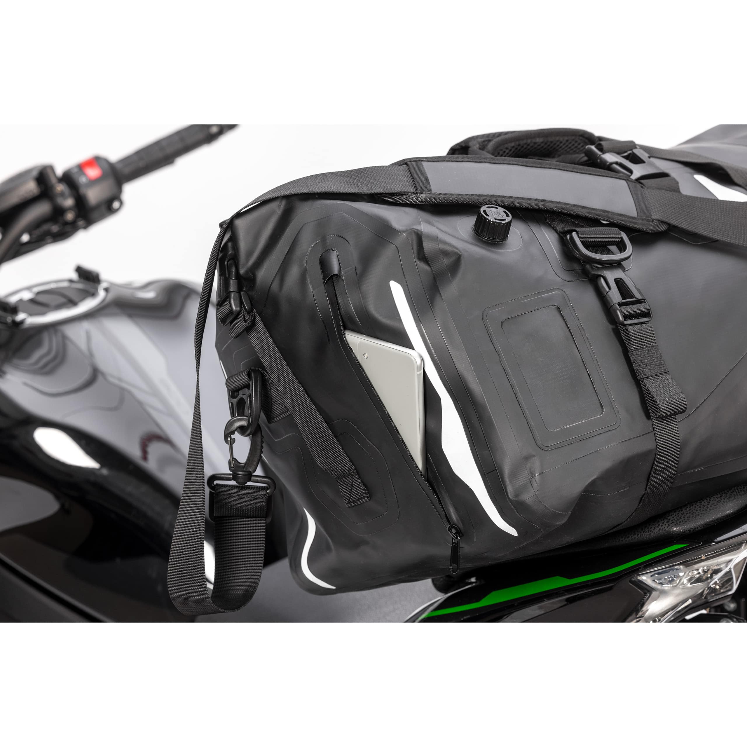 QBag-Hecktasche/Gepäckrolle wasserdicht mit Magnetrollverschluss 50 Liter schwarz-0000963210000000