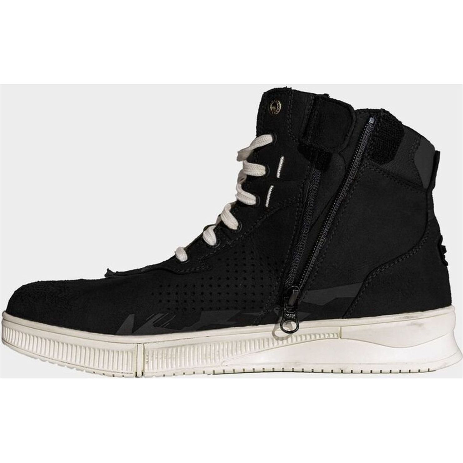 LS2-Chrome Sneaker-0002120010001740