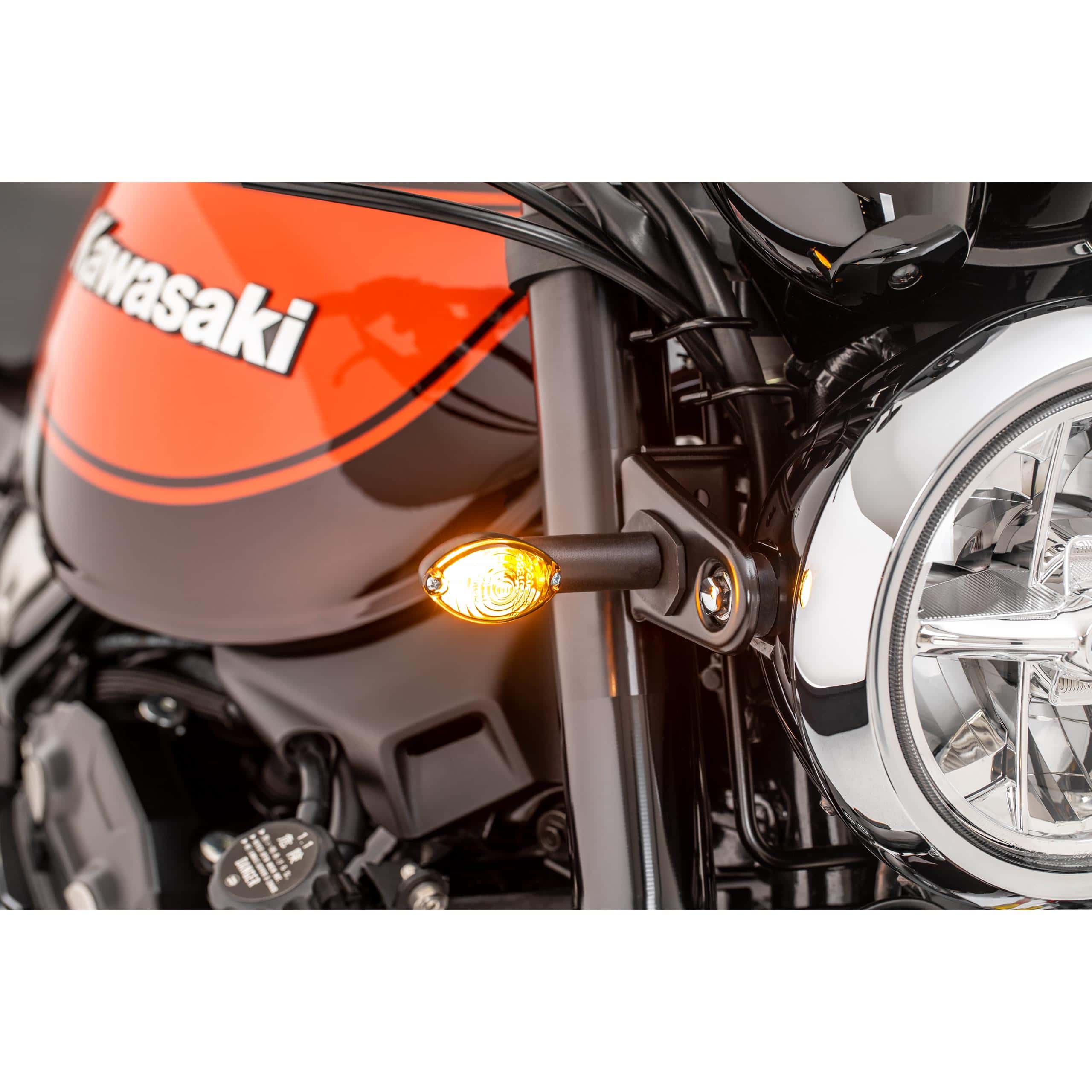 Hashiru-Blinker Small 12V/H21 M10 lang schwarz, getöntes Glas-5018651021003330